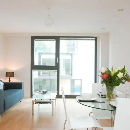 Cleyro Apts Finzels Reach Hotel Bristol